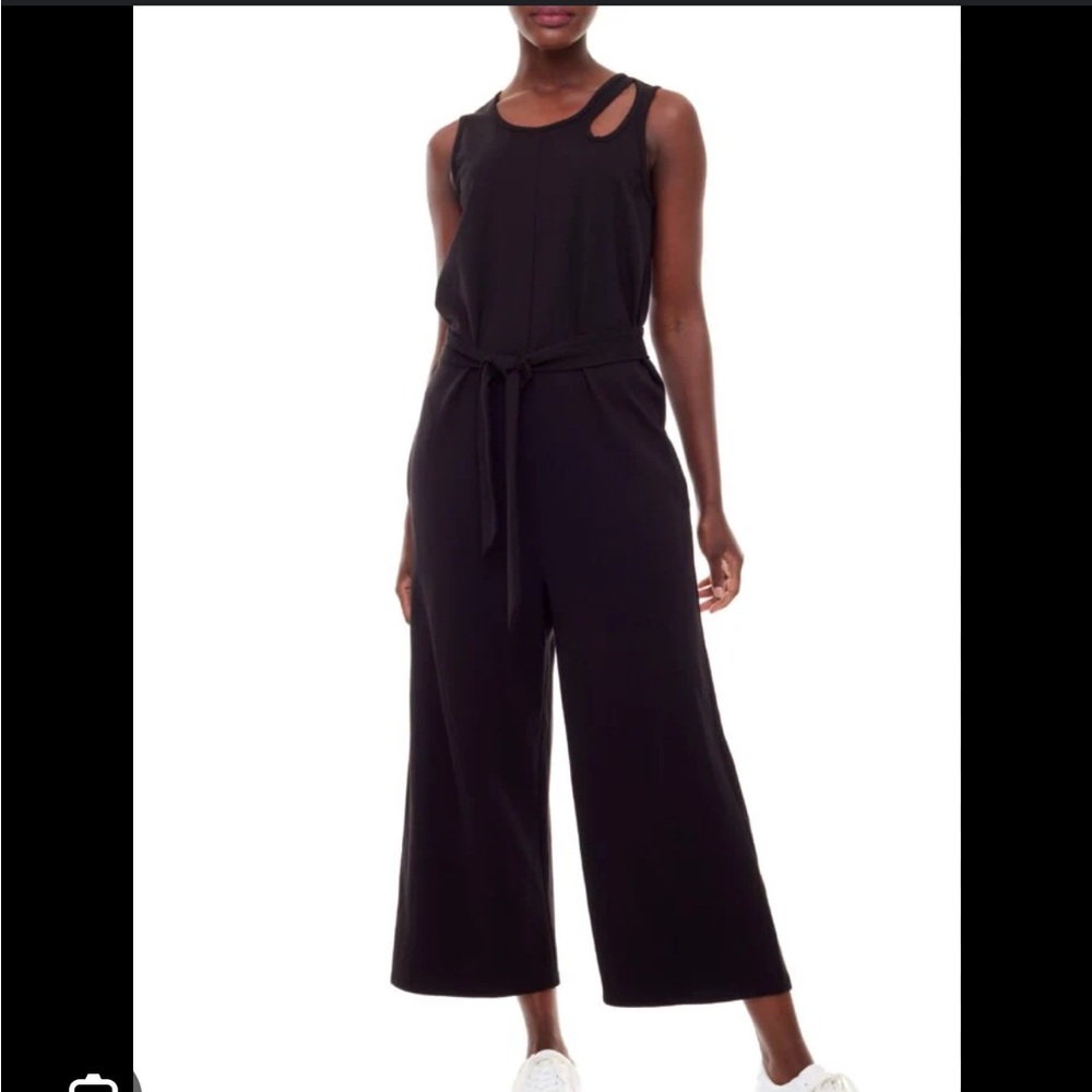 I LOVE TYLER MADISON ADELE BLACK BELTED JUMPSUIT